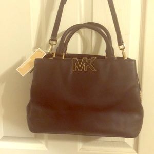 Meet your Posher, Thomas joyce